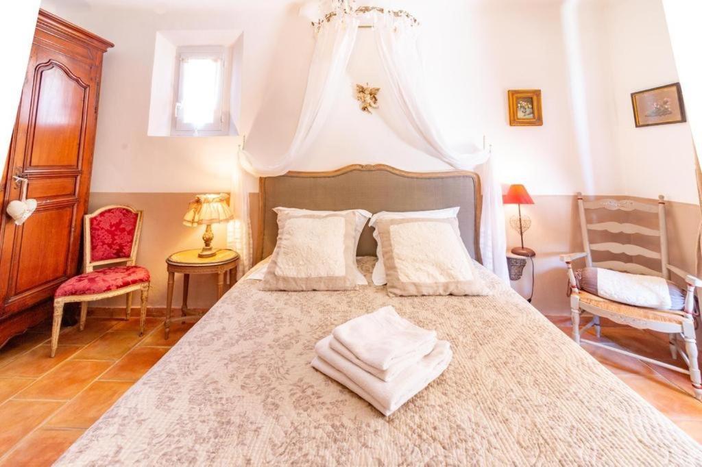Mas De L'Olivette Bed & Breakfast โคทินยัค ภายนอก รูปภาพ